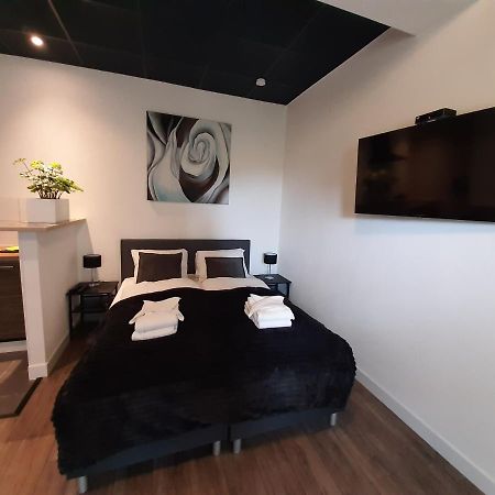 Bed and Breakfast De Vier Linden Vierlingsbeek Esterno foto