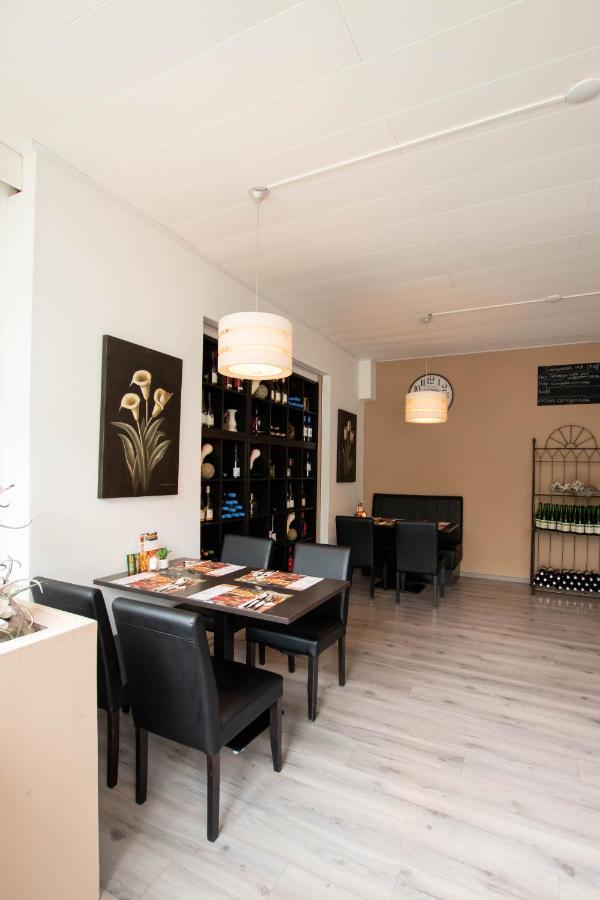 Bed and Breakfast De Vier Linden Vierlingsbeek Esterno foto