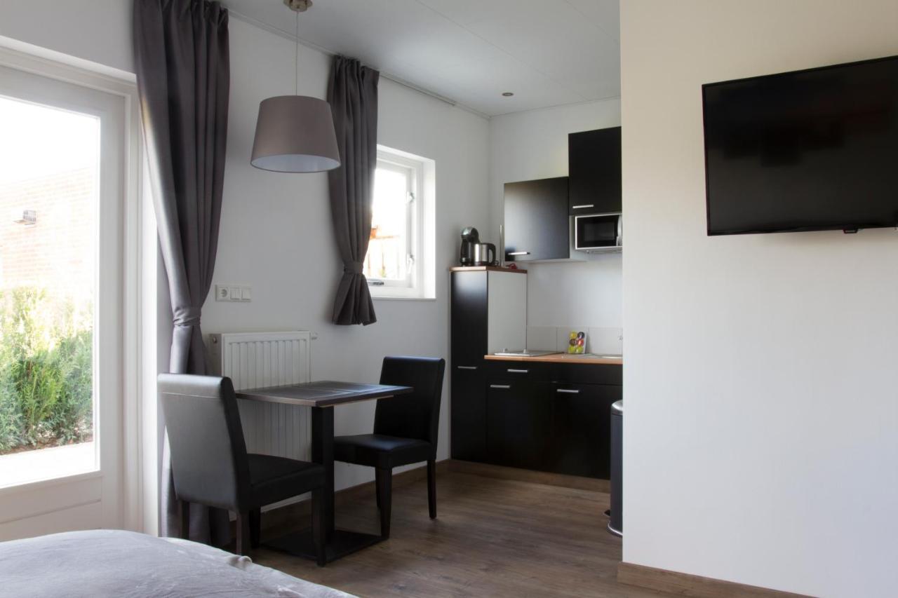 Bed and Breakfast De Vier Linden Vierlingsbeek Esterno foto